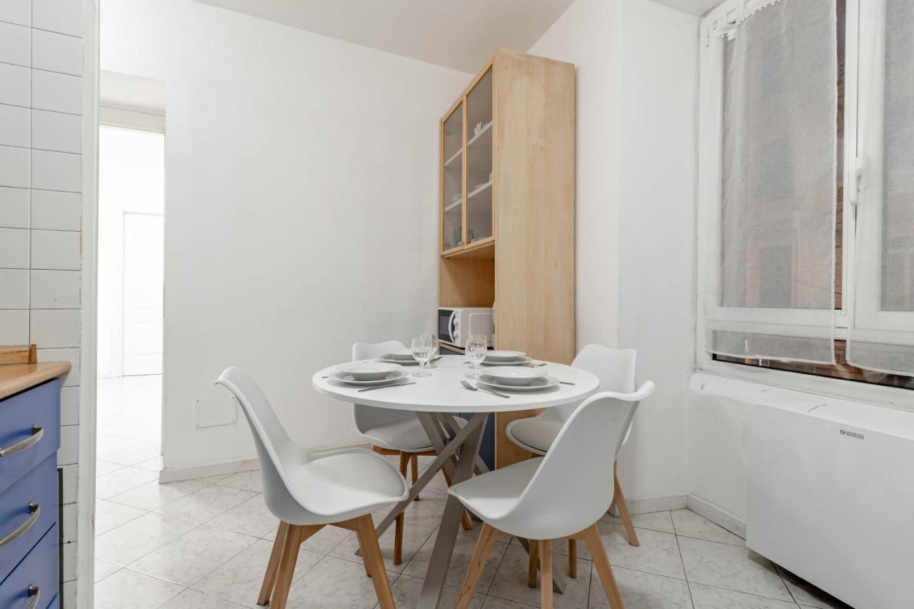 Ferienwohnung H11 M Town 119 Sanremo - Centro Exterior foto